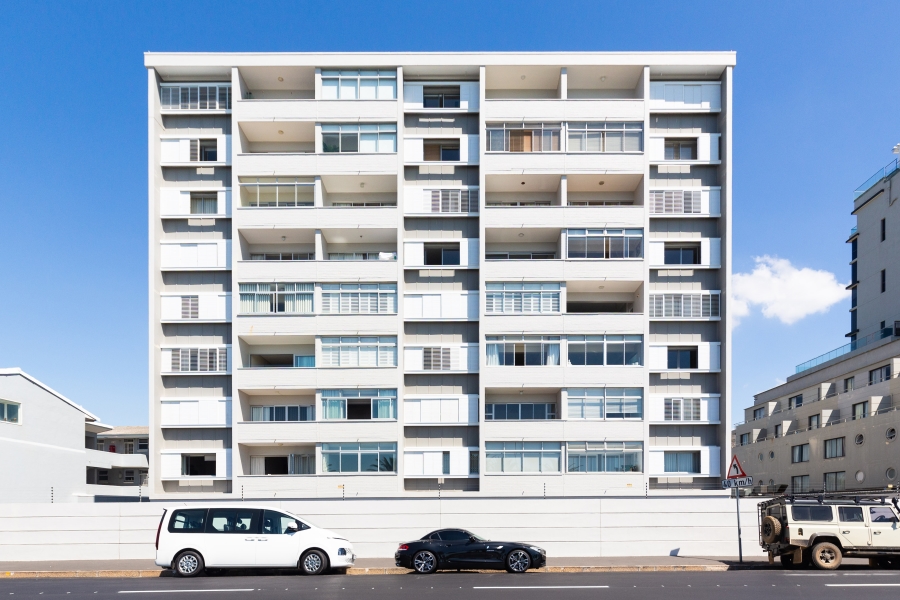 2 Bedroom Property for Sale in Mouille Point Western Cape